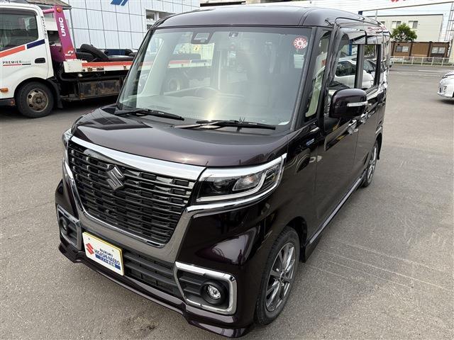 スズキ、スペーシアカスタムHYBRID XS全方位4WD車です。