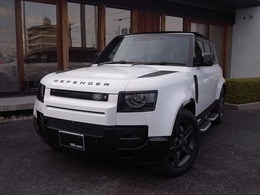 ランドローバー ディフェンダー 110 Xダイナミック SE 3.0L D300 ディーゼルターボ 4WD エアサスサンルーフルーフレール黒革シート