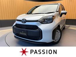 トヨタ シエンタ ハイブリッド 1.5 X 登録済未使用車　片側電動スライドドア　衝