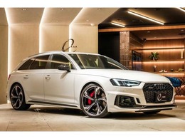 アウディ RS4アバント 2.9 4WD Capristoマフラー EVENTURI カーボンP