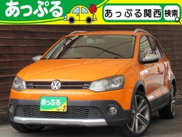 フォルクスワーゲン クロスポロ 1.2 禁煙車　HIDヘッド　純正ナビ　フルセグ