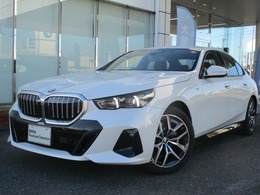 BMW 5シリーズ 523d xドライブ Mスポーツ ディーゼルターボ 4WD 19AW ACC 地デジ　全方位カメラ　デモ禁煙