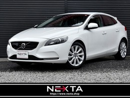 ボルボ V40 T4 SE 軽減ブレーキ　レーンキープ　Bluetooth