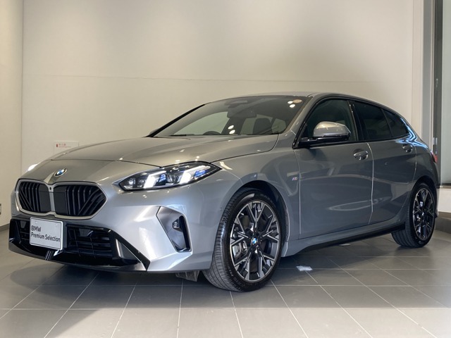 BMW　120dMスポーツ　ブルックリングレー☆元弊社デモカー☆モカレザー☆ハーマンカードンスピーカー☆全周囲カメラ☆インナーカメラ☆ヘッドアップディスプレイ☆シートヒーター☆電動トランク☆ACC☆