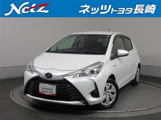 今回ご紹介するお車は…　トヨタ　ヴィッツHV　U　です。