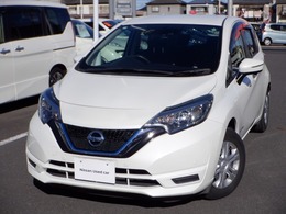 日産 ノート 1.2 e-POWER X ワンオーナー　メモリーナビ　アラビュM