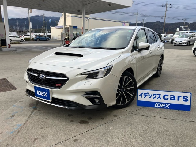 ワンオーナー、禁煙車、STI！走行少ない！充実装備の一台です。