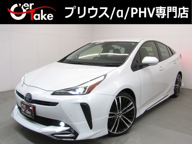 ★注目★「希望ナンバー申請サービス」致します！更に、無料保証付で御納車後のアフターもご安心下さい！