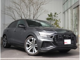 アウディ Q8 55 TFSI クワトロ Sライン 4WD HDマトリクス　Pドア　ベンチレーション