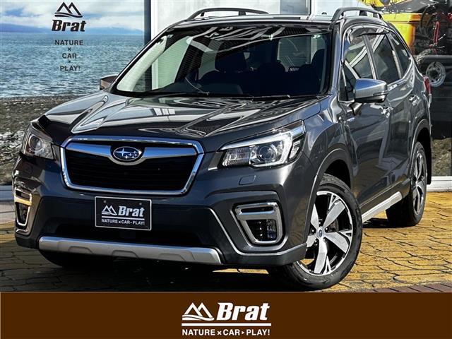 ワンオーナー　純正ナビ　ダイアトーンサウンド　フルセグTV　ハーフレザーシート　全席シートヒーター　ステアリングヒーター　ブラインドスポットモニター　フロント、サイド、バックカメラ　コーナーセンサー