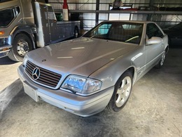 メルセデス・ベンツ SLクラス SL500 ガレージ保管　記録簿13枚　47900km