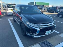 三菱 アウトランダー 2.4 24G ナビパッケージ 4WD 4WD フルセグTV バック SDナビクルコン