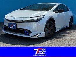 トヨタ プリウス 1.8 U E-Four 4WD モデリスタエアロ寒冷地セーフティセンス