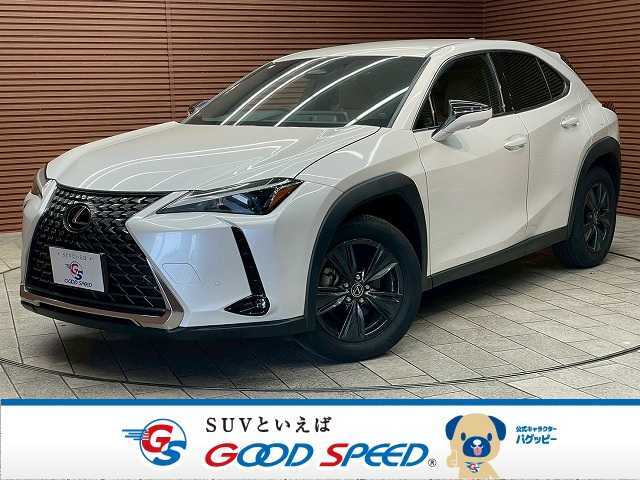 純正ナビ　アラウンドビューモニター　シートヒーター　アダプティブクルーズコントロール　ブラインドスポットモニター　ステアリングヒーター　電動リアゲート　シートメモリー　オートマチックハイビーム　ETC