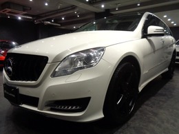 メルセデス・ベンツ Rクラス R350 4マチック 4WD 後期型3.5V6エンジン7速パドルS4WD黒革7シ