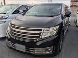 日産 エルグランド 3.5 ライダー ハイパフォーマンススペック ブラックライン 禁煙車/ツインサンルーフ/黒本革シート/全