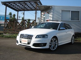 アウディ S3スポーツバック 2.0 4WD WポンプTベルトキットサーモスタットクラン