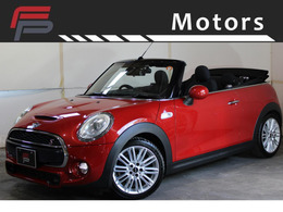 ミニ ミニコンバーチブル クーパーS ワンオーナー禁煙　ブレイジングレッド　純