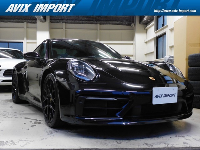 ご覧頂き誠に有り難う御座います　911(Type992)入庫致しました！！上級グレード4S！！　希少な4WDモデル！！　3L水平対向6気筒ツインターボエンジン搭載！！　安心の正規ディーラー車！！