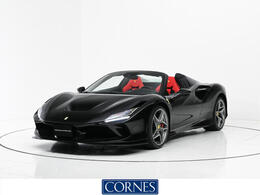 フェラーリ F8スパイダー F1 DCT 左H　Apple Carplay　LED付カーボン製ドラ