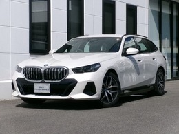BMW i5ツーリング eドライブ40 Mスポーツ 19AW アルカンターラシート ハーマンカード