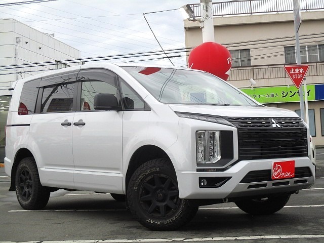 1オーナー　リフトアップ/オートサイドステップ/アルパイン11インチナビ/地デジ・BT・DVD/アラウンドビューモニター/16インチアルミ/両側パワースライド/前後ドラレコ/ヒッチメンバー/ETC/