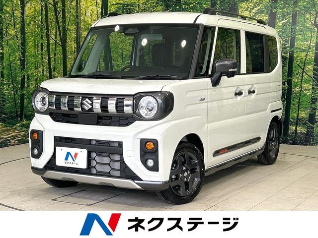 両側電動ドア　衝突軽減装置　レーダークルーズ　スマートキー