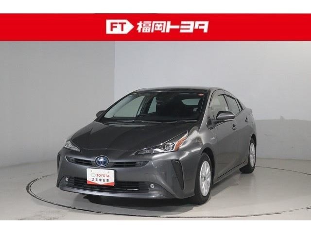 ワンオーナー車、ナビ、バックモニター、ドライブレコーダー、ETC、衝突被害軽減システムが付いた安心なプリウス！