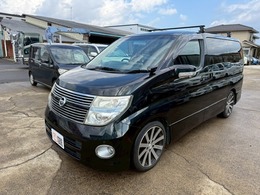 日産 エルグランド 3.5 350ハイウェイスター ブラックレザーエディション 4WD 
