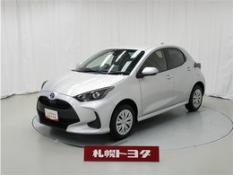 トヨタ ヤリス 1.5 ハイブリッド X E-Four 4WD 