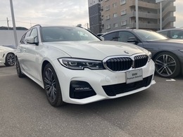 BMW 3シリーズツーリング 320i Mスポーツ 