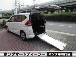 ホンダ フリード+ 1.5 ハイブリッド G 車いす仕様車 純正ナビ スロープ 電動ウィンチリモコン付