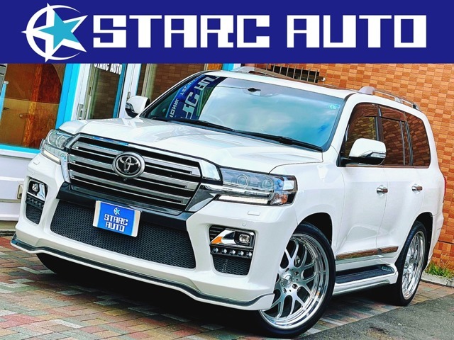 ★STARC　AUTO★のランクル200をご覧頂き誠にありがとうございます♪お車の詳細画像に車両状態や装備内容・当店のご説明等を記載していますので、是非最後まで詳細画像のご確認宜しくお願い致します♪♪