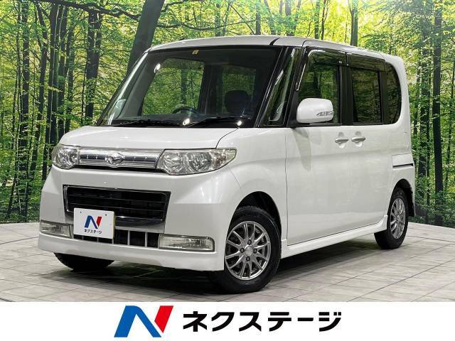 禁煙車　スマートキー　HIDヘッドランプ　オートエアコン　13インチAW