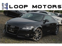 アウディ TT クーペ 3.2 クワトロ 4WD ハーフレザーシート・19インチAW