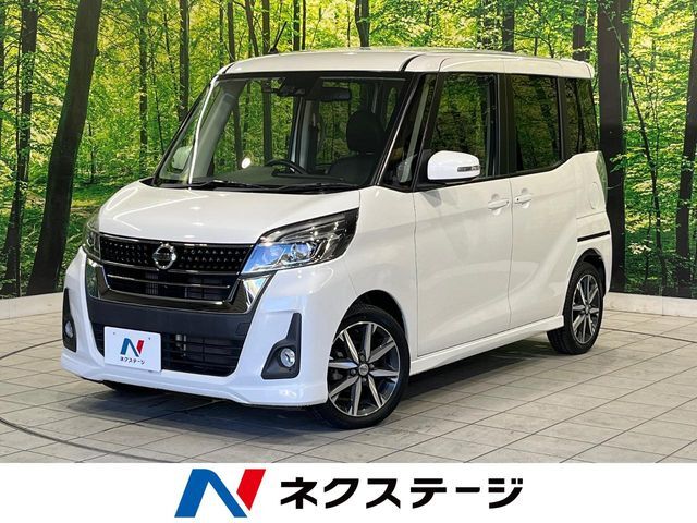 両側電動スライド　純正ナビ　エマージェンシーブレーキ　禁煙車　ETC