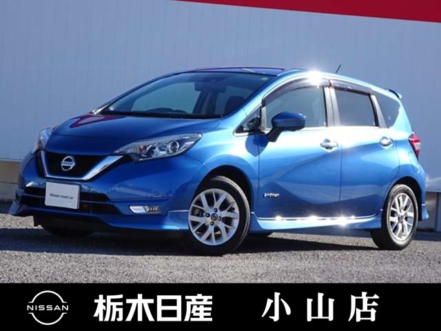 この度は栃木日産 小山店の車をご覧頂き誠にありがとうございます！　電話でのお問い合わせは 、フリーダイヤル0078-6002-092089までお気軽にご連絡ください♪