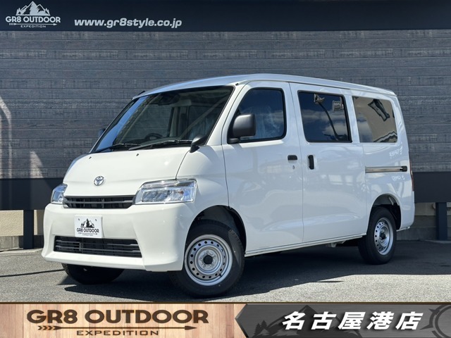 4WD/トヨタセーフティセンス/コーナーセンサー/アイドリングストップ/キーレスエントリー/Wエアバッグ/パワーウインドウ/横滑り防止装置/ヘッドライトレベライザー/純正ホイール/登録済未使用車