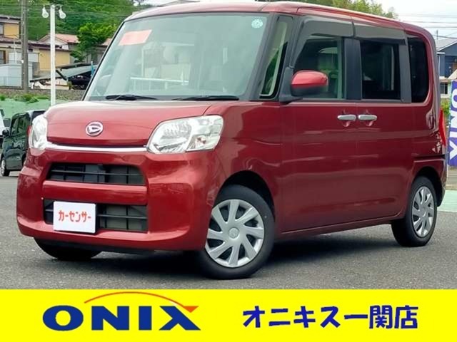 この度は、ONIX一関店の車両をご覧いただきありがとうございます！！是非お気軽にご来店くだい！！営業時間10：00～19：00　定休日は火曜日・祝日　TEL0191-21-8677