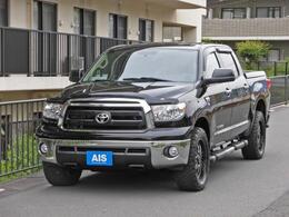 米国トヨタ タンドラ クルーマックス SR5　4WD ナビ TV トノカバー 20インチAW