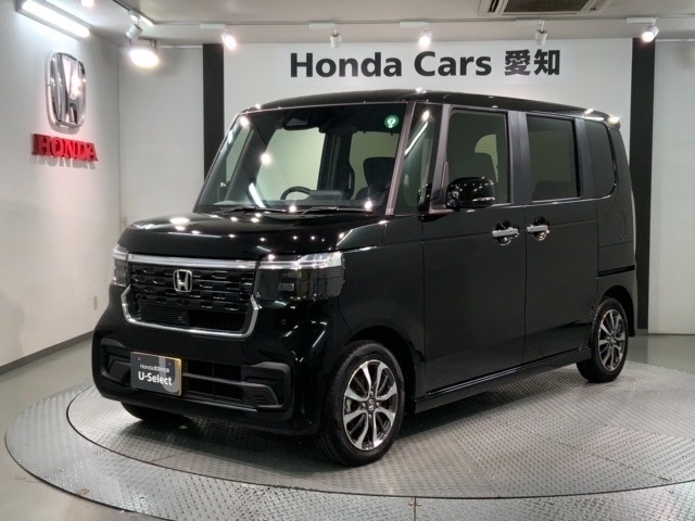 全国納車可 第三者機関証明書付 Honda SENSING 新車保証 試乗禁煙車 ナビVXM-245ZFEI フルセグ Rカメラ BTオーディオ ETC装備のN-BOXカスタム ベースグレード入庫！