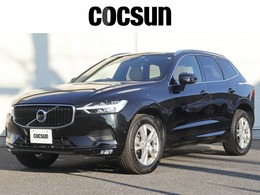 ボルボ XC60 T5 AWD モメンタム 4WD ワンオーナー　アンバーインテリア　本革