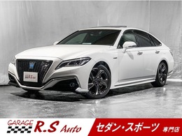 トヨタ クラウン ハイブリッド 2.5 RS アドバンス サンルーフ　黒革シート　8インチナビTV