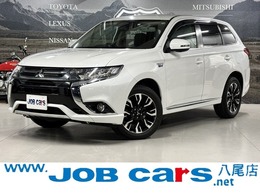三菱 アウトランダーPHEV 2.0 G セーフティパッケージ 4WD 電気自動車　eアシスト　全周囲カメラ　ETC