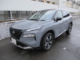 日産 エクストレイル 1.5 G e-4ORCE 4WD パノラミックガラスルーフ