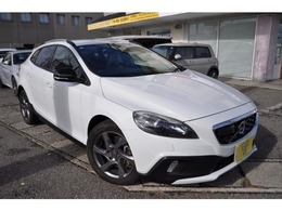 ボルボ V40クロスカントリー T5 4WD AWD・ナビ・TV・バックカメラ・BLIS