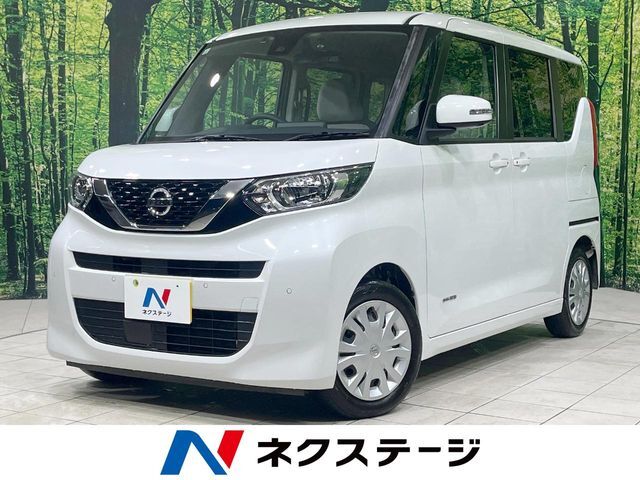 禁煙車　衝突軽減装置　純正ナビ　全周囲カメラ　電動スライド　ETC