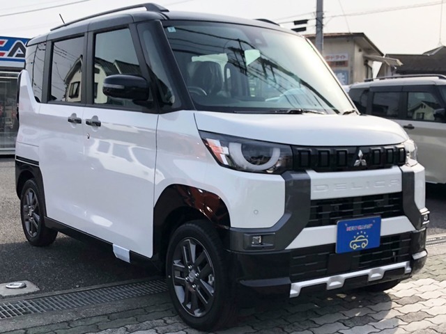 ≪令和6年　9月登録　デリカミニ　Tプレミアム　4WD≫　大人気のデリカミニ！4WD、ターボ搭載のTプレミアムが入荷しました！