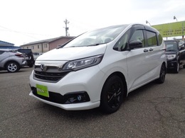 ホンダ フリード+ 1.5 ハイブリッド G ブラックスタイル 9インチナビ　フルセグ　Bカメラ　両側パワ