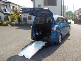 トヨタ シエンタ 1.5 G ウェルキャブ 車いす仕様車 タイプI 助手席側セカンドシート付 ナビ　衝突軽減ブレーキ　両側電動スライド